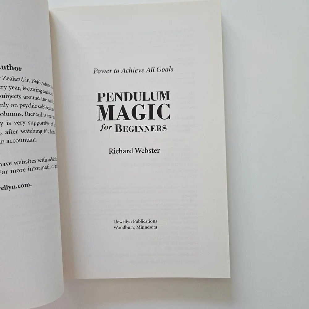 Pendulum Magic for Beginners Richard Webster 1st ed 6th Printing Llewellyn 2006